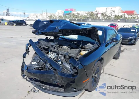 2018 Dodge Challenger Sxt из США, поврежденный, VIN 2C3CDZAG3JH262985